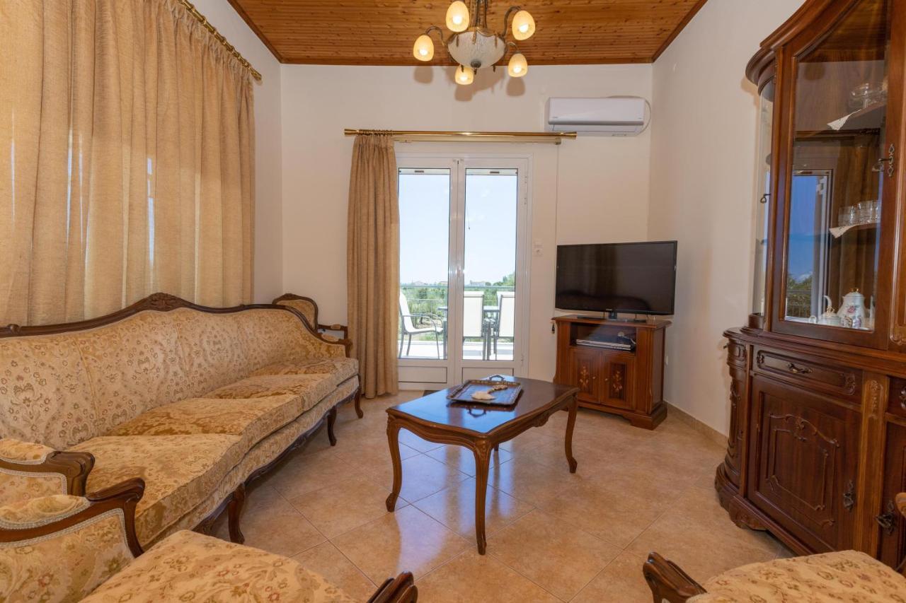 Elaianthos 1 Villa Gythio Bagian luar foto