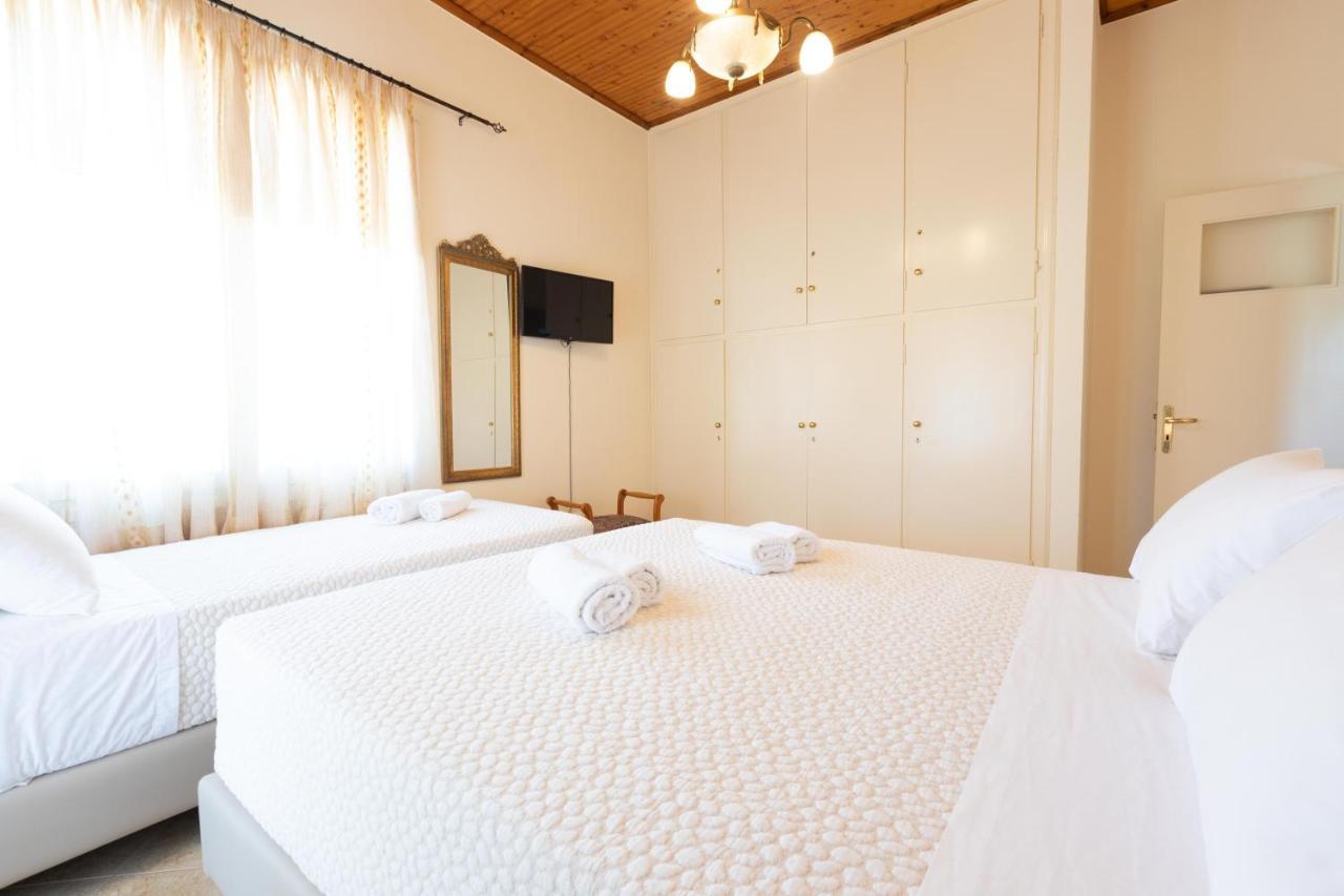Elaianthos 1 Villa Gythio Bagian luar foto