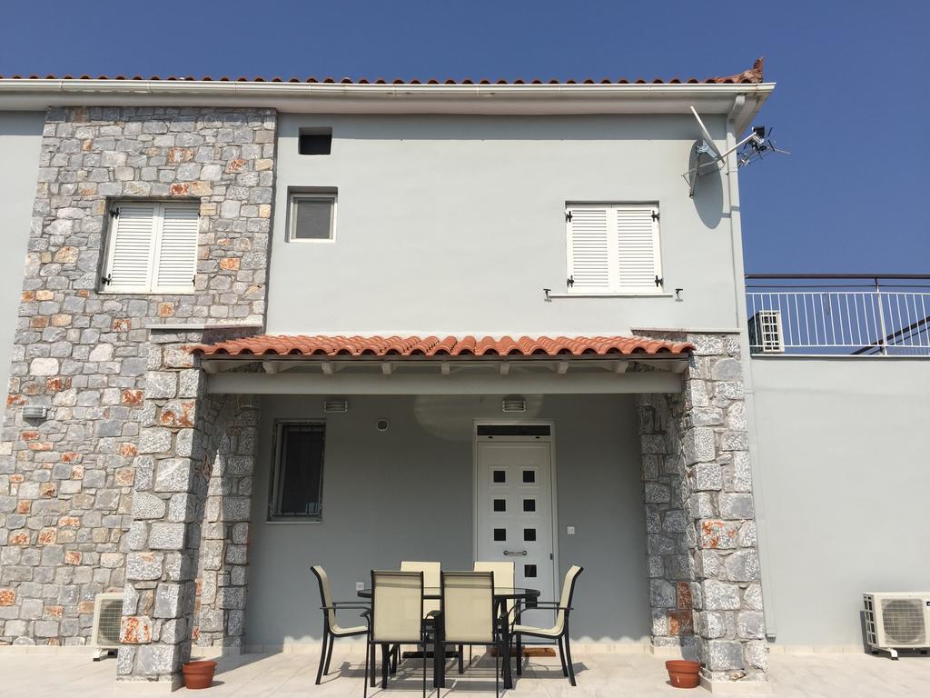Elaianthos 1 Villa Gythio Bagian luar foto